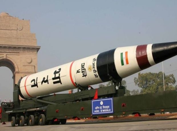Hindistanlı mühəndis sevgi yazışmalarında ballistik raket məlumatlarını ötürüb