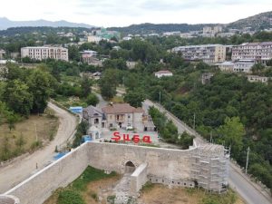 “Reuters” Şuşadan reportaj hazırlayıb: “Azərbaycanın İsveçrəsi…”