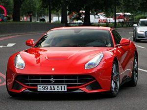 Bakıda AA seriyalı “Ferrari”nin sahibi 300 manat cərimələndi – SƏBƏB