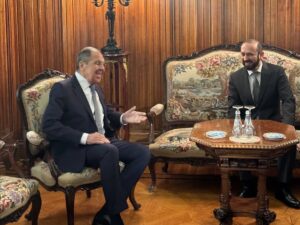 Lavrov-Mirzoyan görüşü BAŞLADI