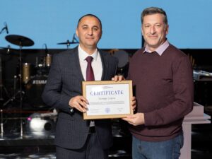 “Yapı Kredi Bank Azərbaycan” “Qiymətləndiricilərin peşə günü” tədbirinin əsas tərəfdaşı oldu “Yapı Kredi Bank Azərbaycan” “Qiymətləndiricilərin peşə günü” tədbirinin əsas tərəfdaşı oldu