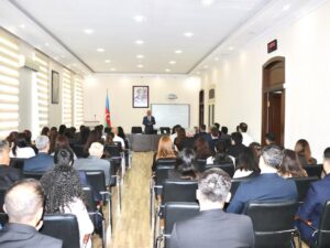 Vəkilliyə namizədlərin icbari təlimi başladı – FOTO